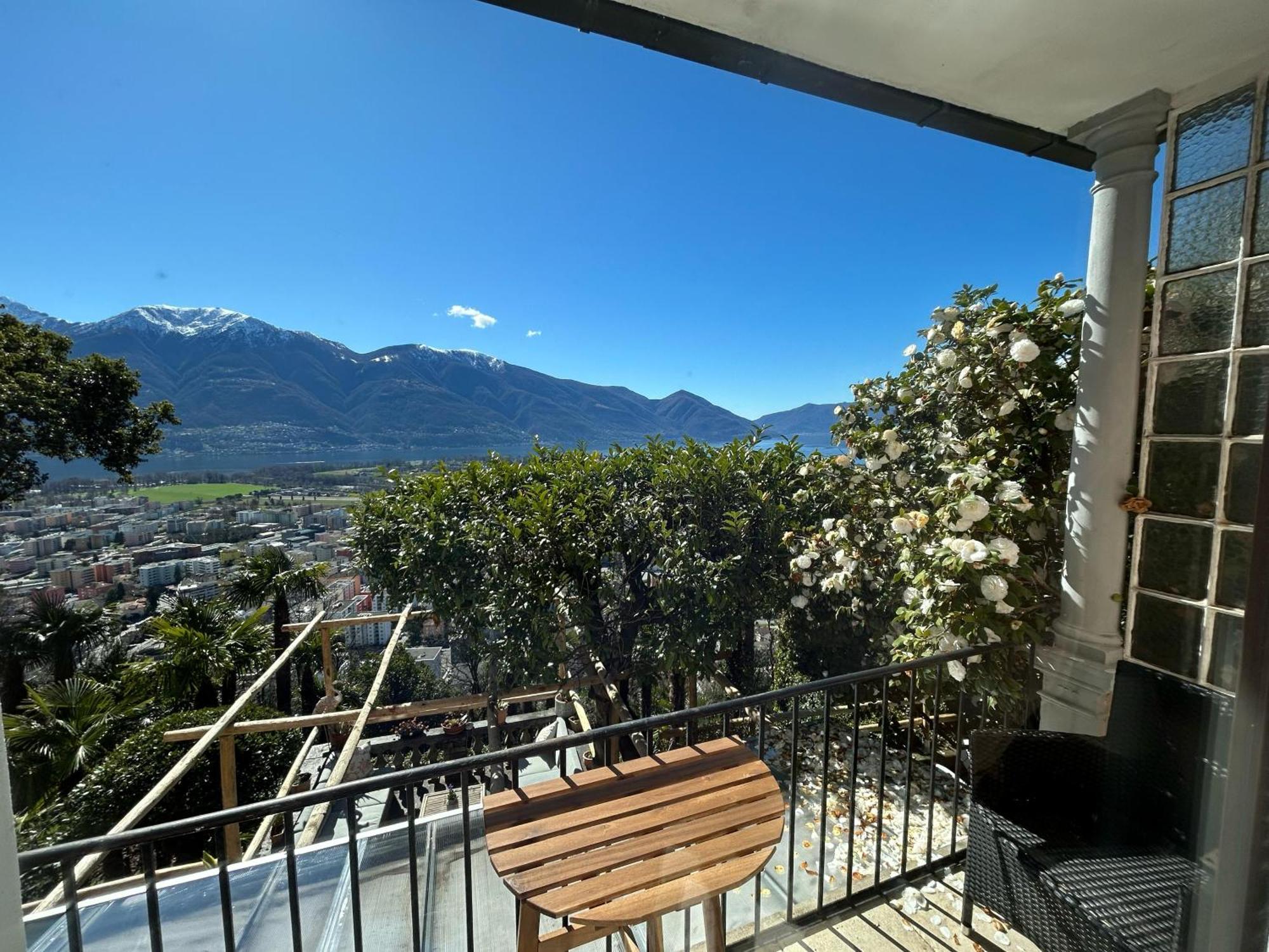 Pensione Olanda Locarno Exteriör bild